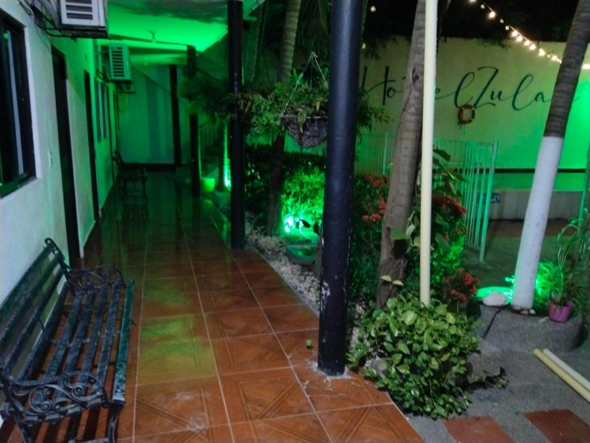 Hotel Zulan โตลู ภายนอก รูปภาพ